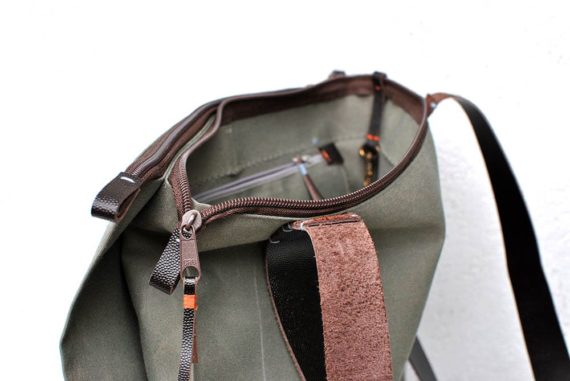Zipper daypack 302 - InconnuLAB